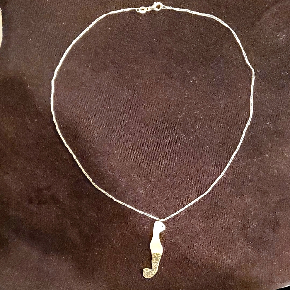 Elegant 925silver Cat Necklace With Unique Pendant